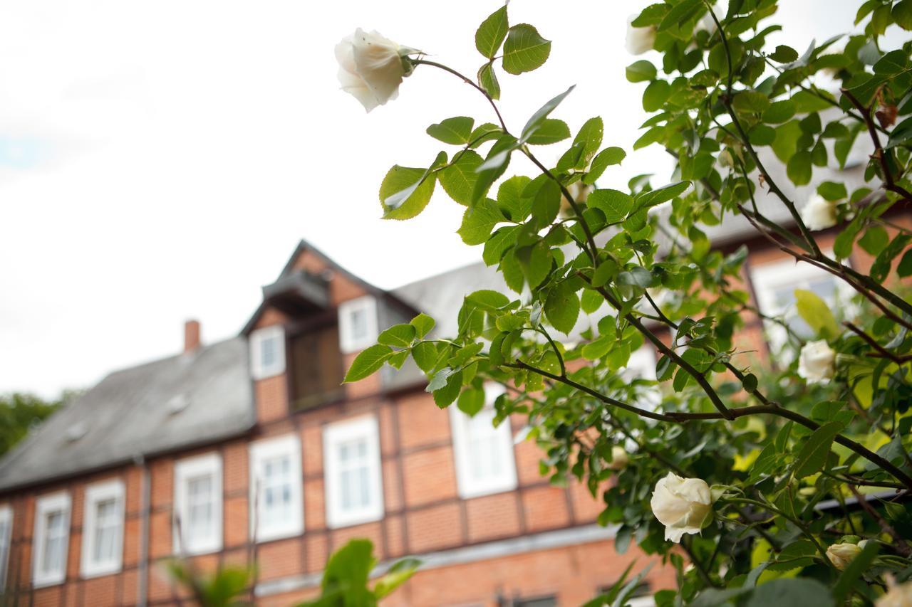 Landhotel Zum Pottkuchen Kalbe  Exterior foto
